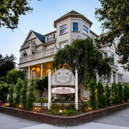 The Sterling Hotel