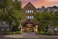 Sonesta ES Suites Portland Vancouver 41st Street - parcheggio