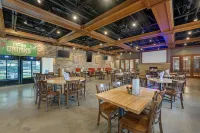Best Western Plus Dubuque Hotel  Conference Center - Pet friendly