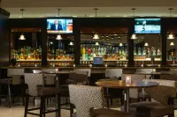 Renaissance Baltimore Harborplace Hotel - Barer