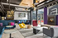 Aloft Chicago O'Hare - parking