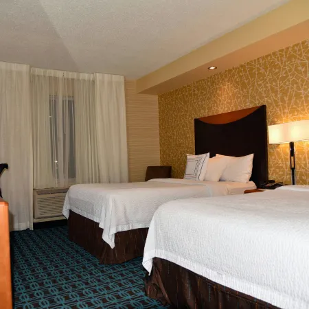 Fairfield Inn & Suites Hartford Airport