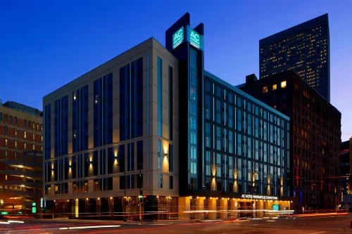 AC Hotel by Marriott Minneapolis Downtown - 4-Star