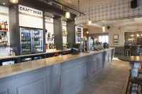 Royal Inn - Quầy Bar