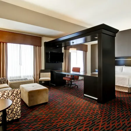Hampton Inn & Suites by Hilton Red Deer