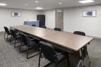 Candlewood Suites Williamsport by IHG - parking