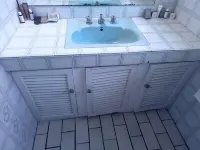 Aquasaints Guest Lodge - Rooftop Pools