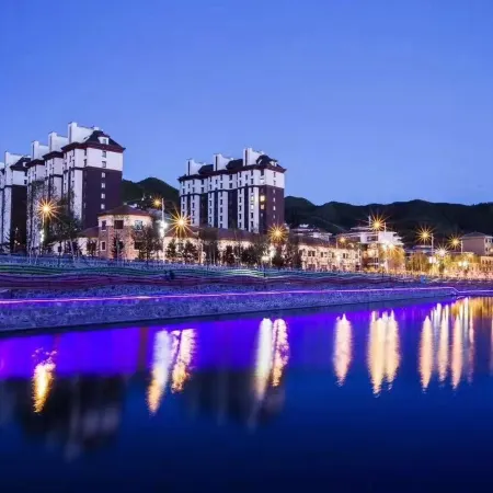 Three Bears Apartment Hotel (Zhangjiakou Rongchen) Отели рядом с достопримечательностью «Центральная больница в районе Цуйли»