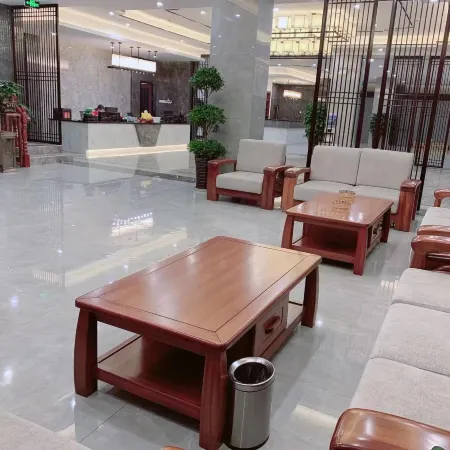 Shi Bing 㵲 Nice Hotel