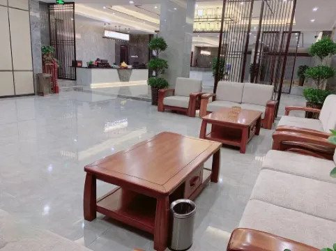 Shi Bing 㵲 Nice Hotel