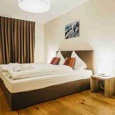 Peaks Place Apartment-Hotel & Spa Rooms