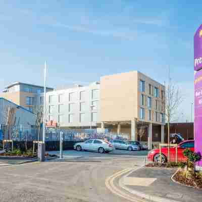 Premier Inn Cambridge East (Newmarket Road) Hotel Exterior