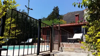 Hotel Las Chirimoyas Hoteles en Capital