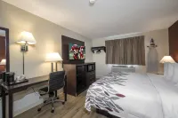 Red Roof Inn Greensburg Các khách sạn ở Unity Township