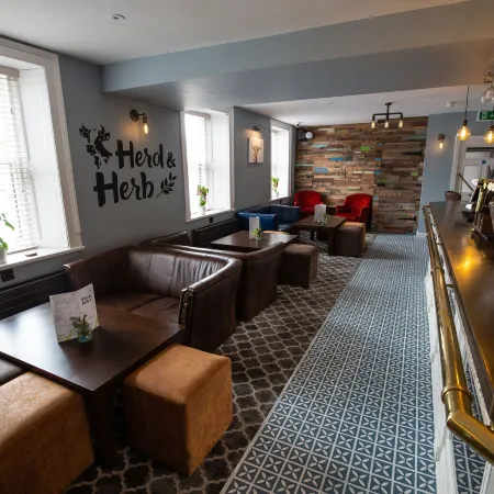 Hardwick Arms Hotel