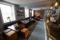 Hardwick Arms Hotel - parking