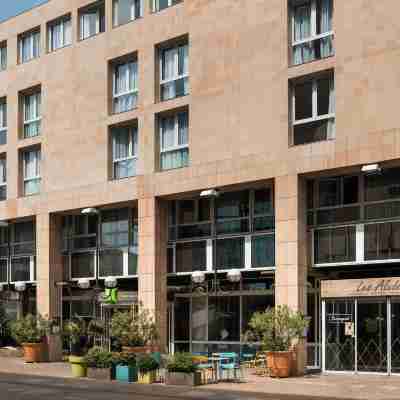 Hôtel ibis Styles Toulon Centre Port Hotel Exterior