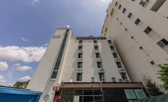 Gyeryong White Hotel