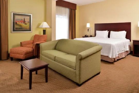 Hampton Inn Staunton
