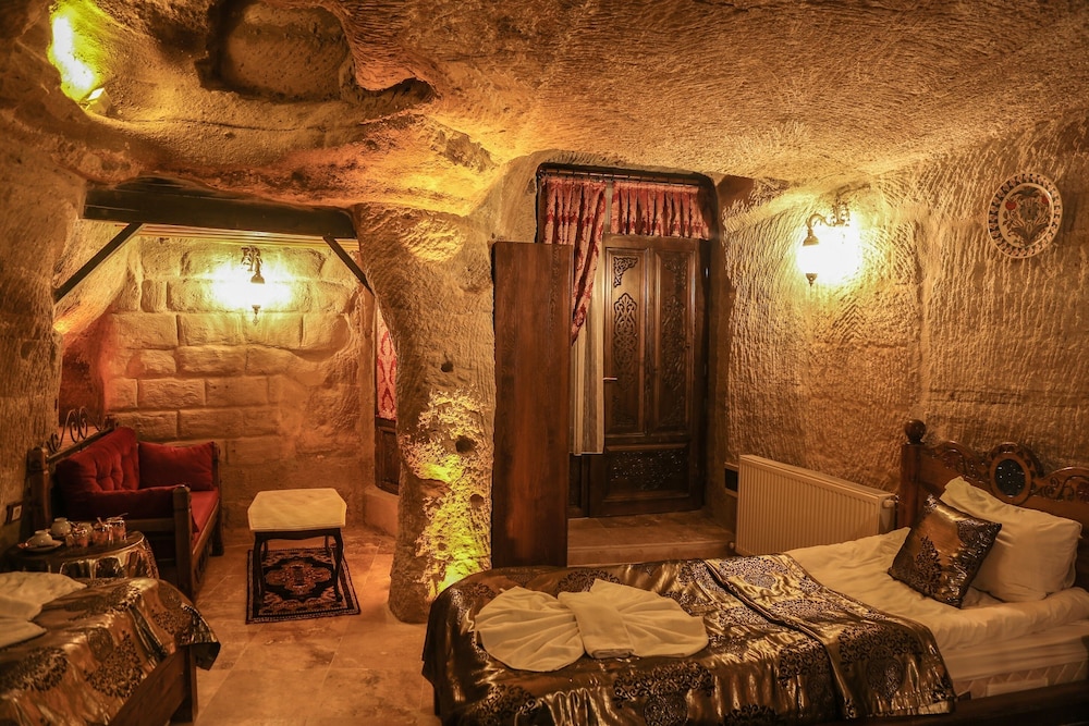 Goreme Palace Cave Suites