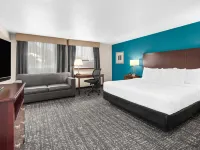 La Quinta Inn & Suites by Wyndham Portland NW Hotels in der Nähe von Waldpark