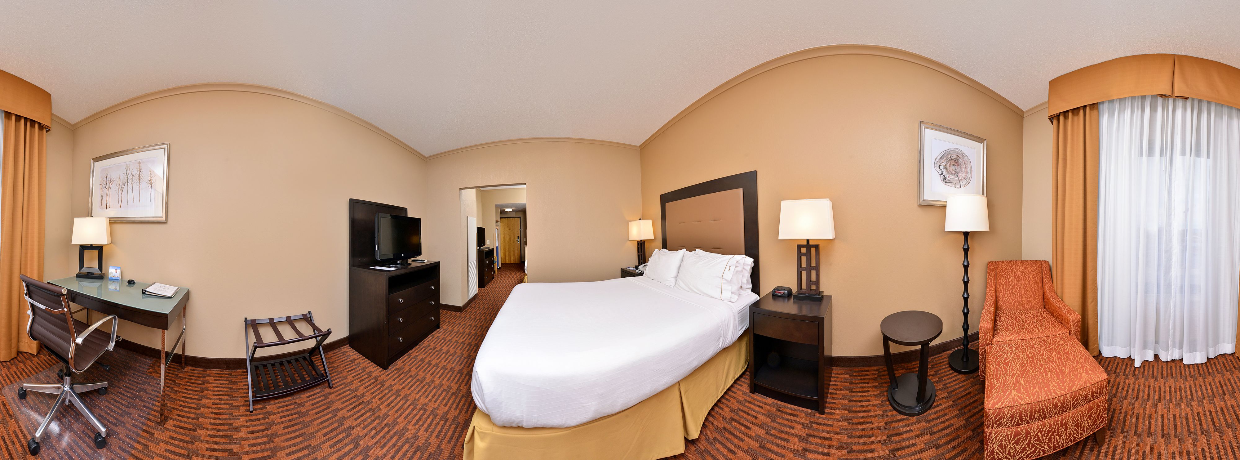 Holiday Inn Express Breezewood, an Ihg Hotel