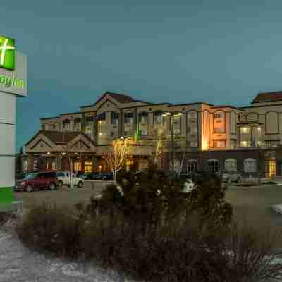 Holiday Inn Lethbridge Hotel Exterior