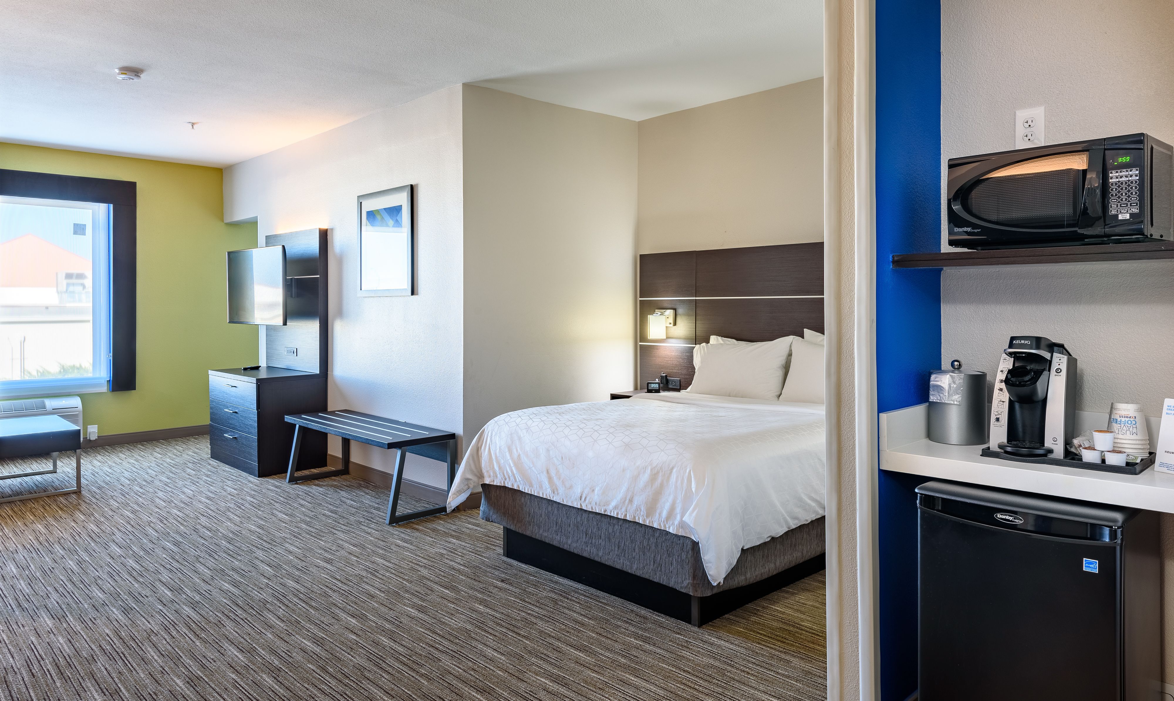 Holiday Inn Express Hotel and Suites Bastrop, an Ihg Hotel