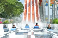 Bella Vista Waterfront Resort, Kuah Langkawi - Water Park