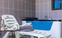 Pohang Good's Pool Villa - SPA