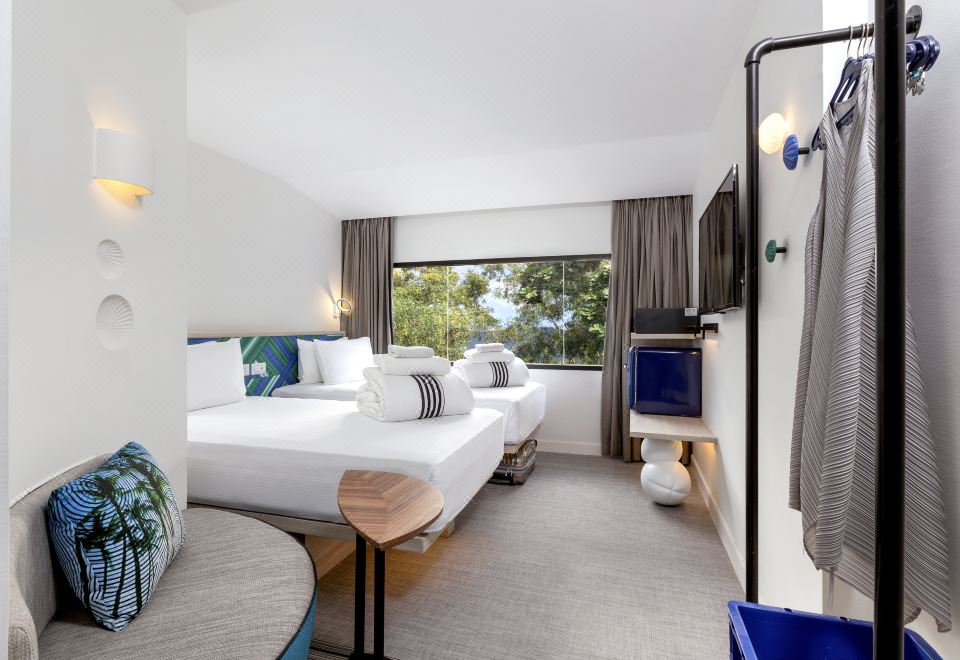 2. 코지 사무이 차..