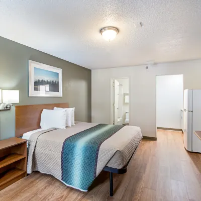 HomeTowne Studios by Red Roof Atlanta – Lawrenceville Hotels near Truth Chapel