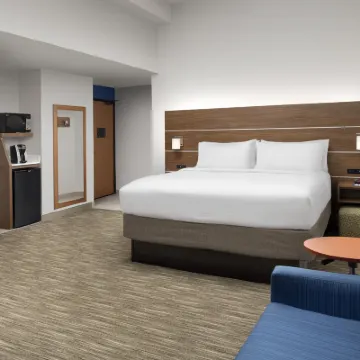 Holiday Inn Express SAN ANTONIO N-RIVERWALK AREA by IHG Hotels near Tower of the Americas