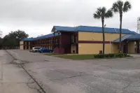 OYO Hotel Pensacola I-10 & Hwy 29 Hotels in Bellview