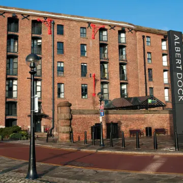 Holiday Inn Express LIVERPOOL - ROYAL ALBERT DOCK by IHG Отели рядом с достопримечательностью «Район Пир-Хед»