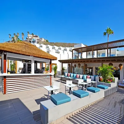 Ohasis Boutique Suites