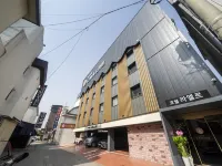Hotel Raelle in Goyang Hotel dekat Pom Bensin Munbong