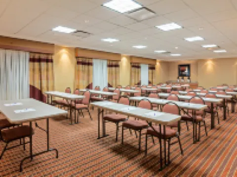 Holiday Inn Express & Suites LAREDO-EVENT CENTER AREA by IHG Hotels in Laredo
