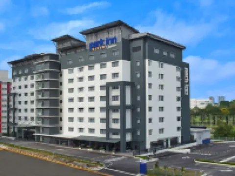 Park Inn by Radisson Putrajaya Hotels in Hulu Langat District
