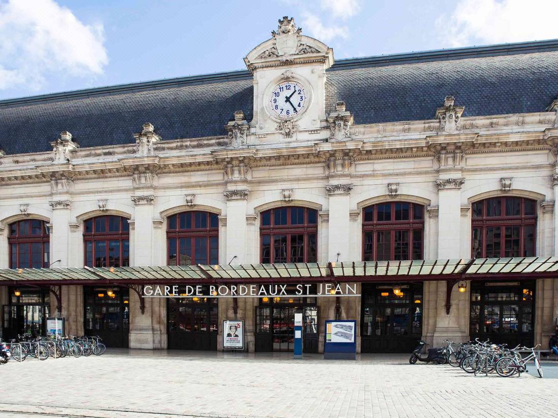 Ibis Bordeaux Centre Gare Saint Jean Euratlantique-Bordeaux Updated 2022  Room Price-Reviews & Deals | Trip.com