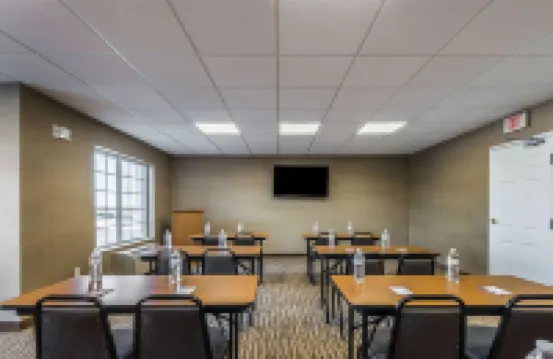 Comfort Inn & Suites Dayton North