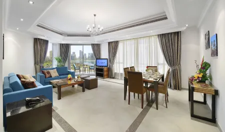 Al Majaz Premiere Hotel Apartments