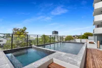 Direct Collective - Rhythm on Beach Hotels in Diddillibah