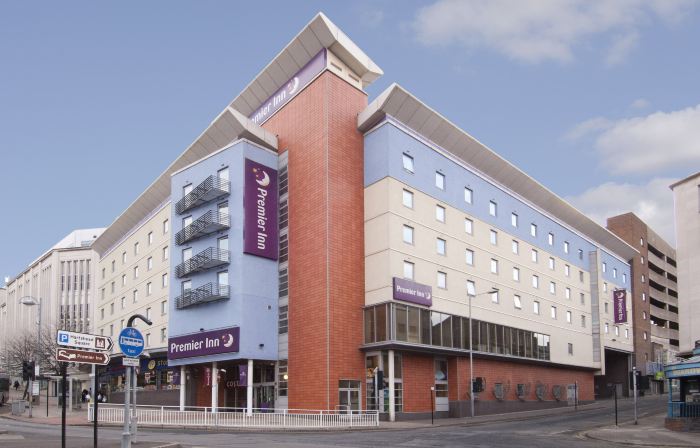 Premier Inn Sheffield City Centre (Angel Street)