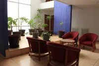 Suites Futura Plaza Del Sol