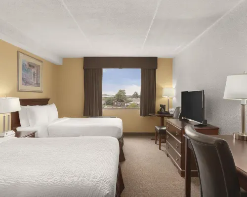 Days Inn by Wyndham Fallsview Hotel di Niagara Falls