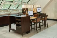 Hilton Bellevue - Business