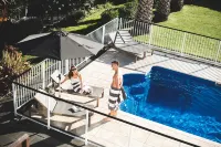 Cedar House - Pools