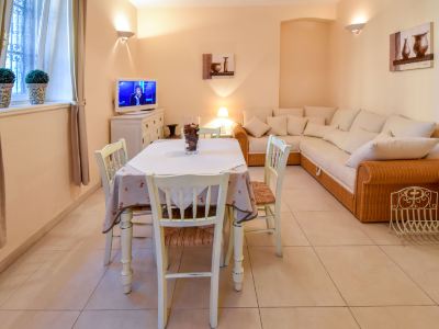 One-Bedroom Villa Deni Photo