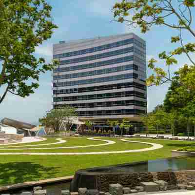 르 메르디앙 사이버포트 Hotel Exterior